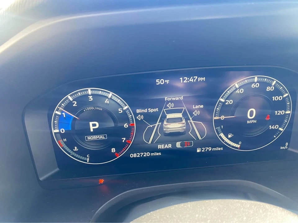 2021 Mitsubishi Outlander - Image 11 of 17