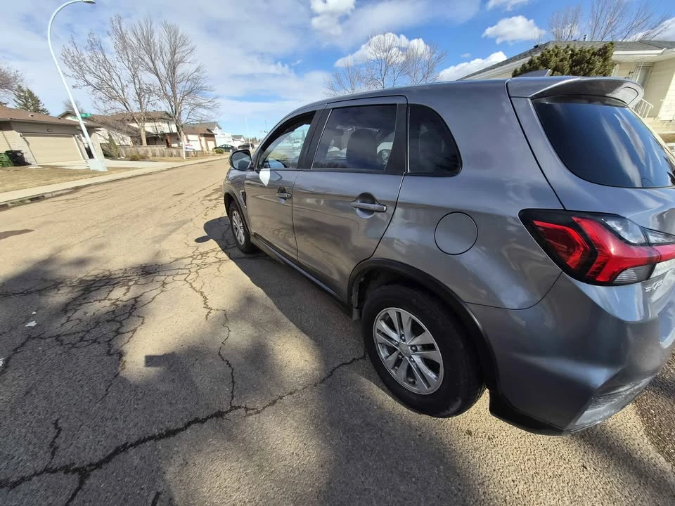2021 Mitsubishi RVR - Image 8 of 10