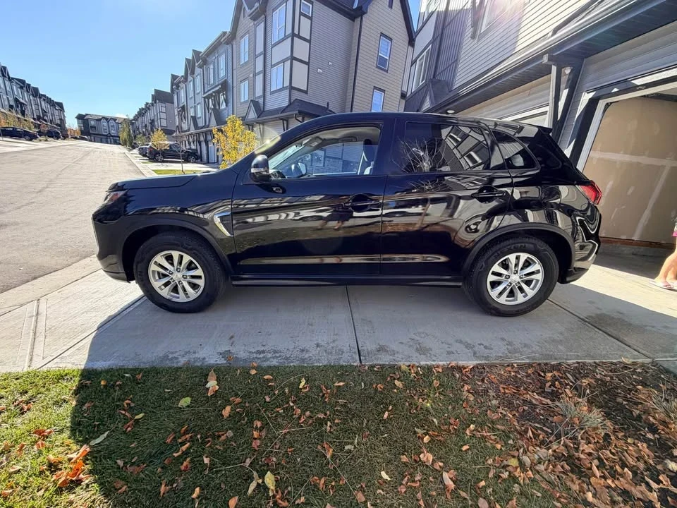 2021 Mitsubishi RVR - Image 2 of 14