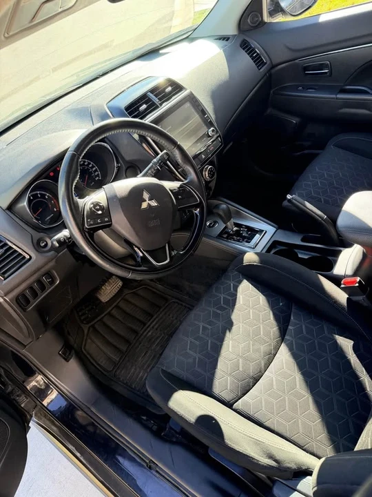 2021 Mitsubishi RVR - Image 4 of 14