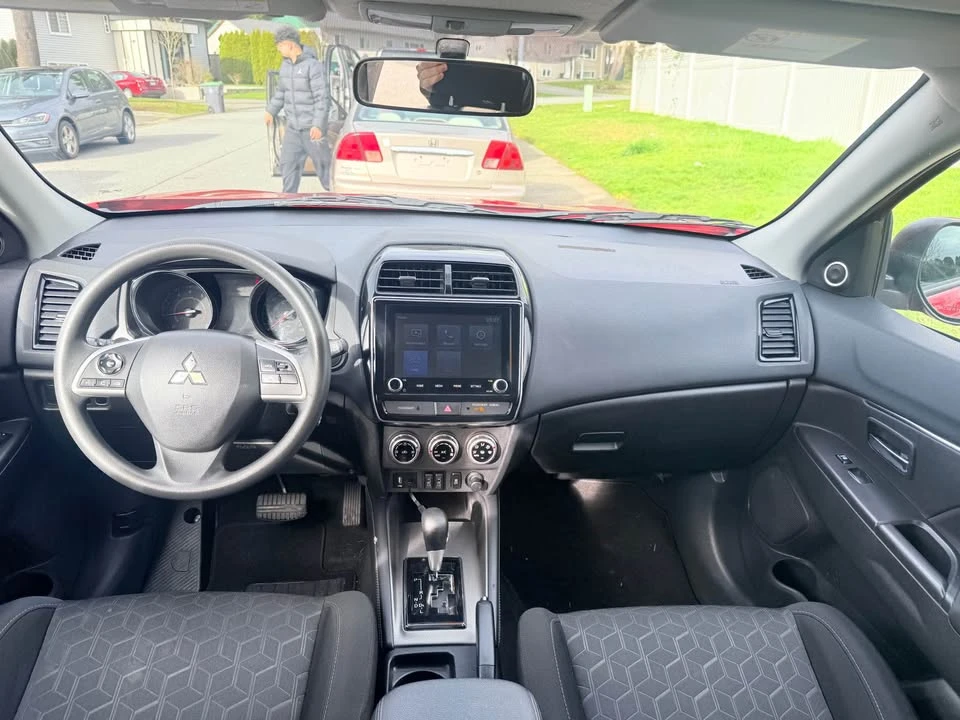 2021 Mitsubishi RVR - Image 11 of 17