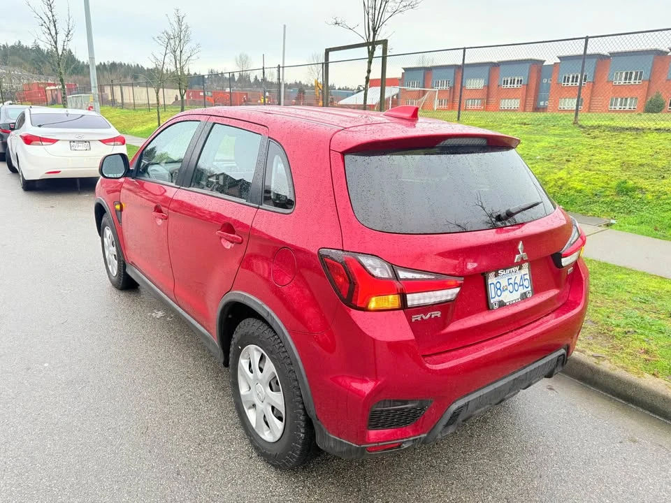 2021 Mitsubishi Eclipse Cross - Image 5 of 17