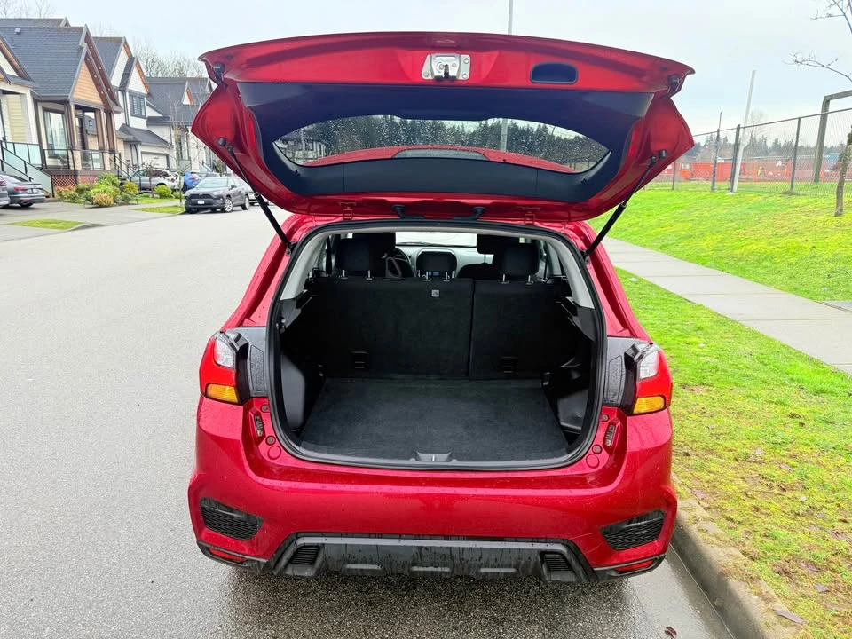 2021 Mitsubishi Eclipse Cross - Image 14 of 17