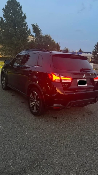 2021 Mitsubishi RVR - Image 2 of 11