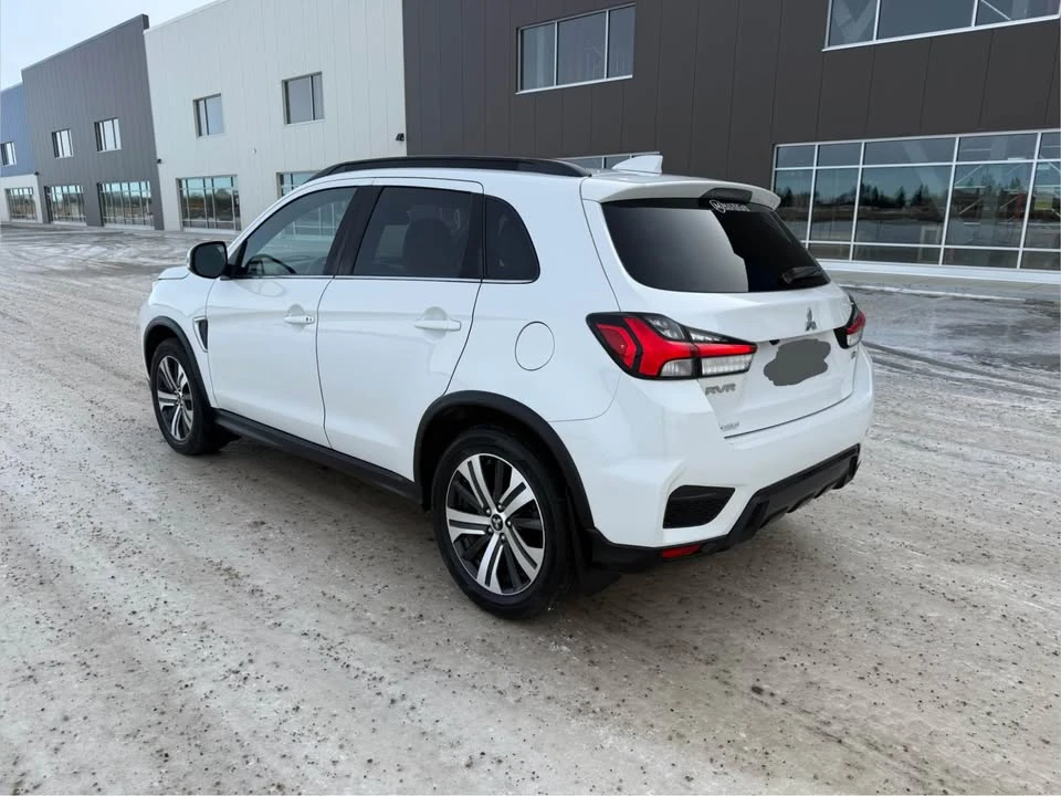 2021 Mitsubishi Eclipse Cross - Image 6 of 17
