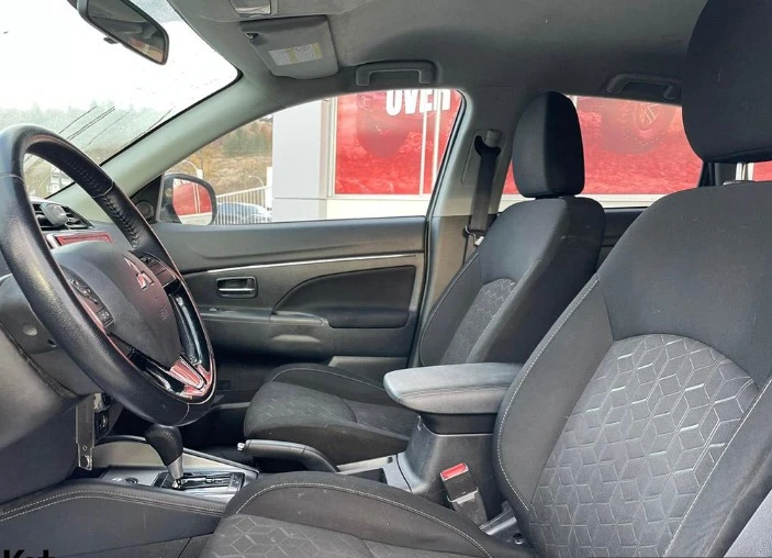 2021 Mitsubishi RVR - Image 7 of 12
