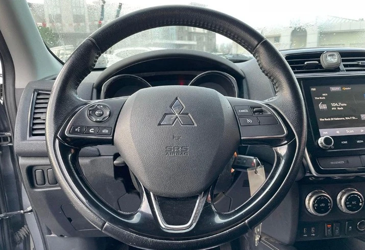 2021 Mitsubishi RVR - Image 8 of 12