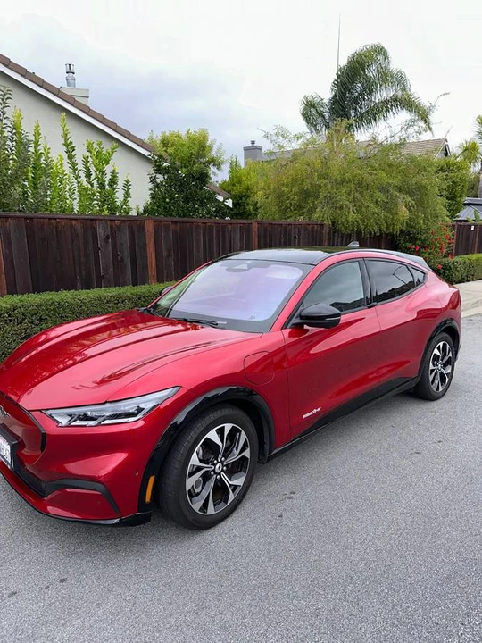 2021 Ford Mustang Mach-E - Image 2 of 15