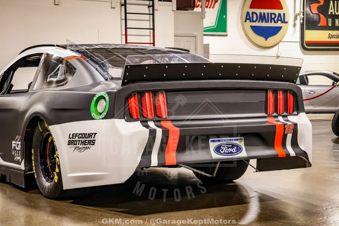 2021 Ford S550 Mustang - Image 25 of 31