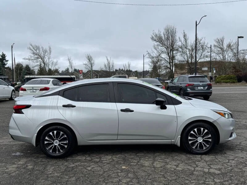 2021 Nissan Versa - Image 10 of 18