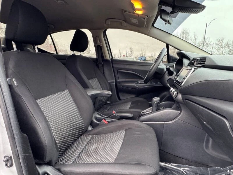 2021 Nissan Versa - Image 11 of 18