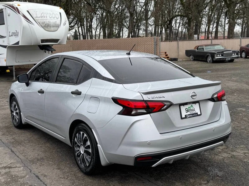 2021 Nissan Versa - Image 7 of 18