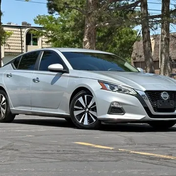 2021 Nissan Altima SV