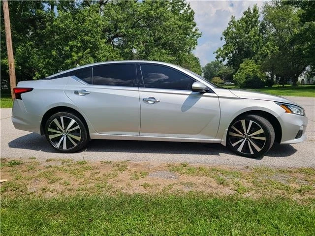 2021 Nissan Altima 6th Gen - Image 6 of 12