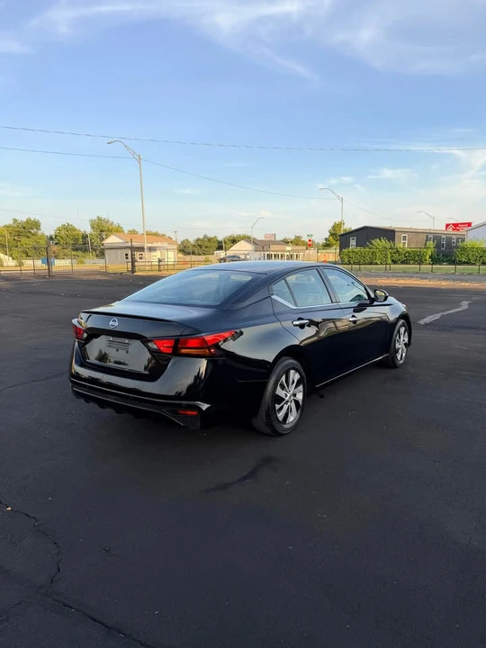 2021 Nissan Altima 6th Gen - Image 6 of 13