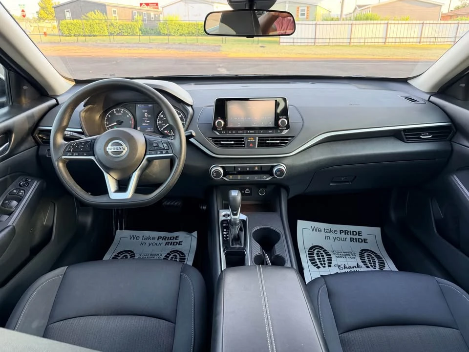 2021 Nissan Altima 6th Gen - Image 12 of 13