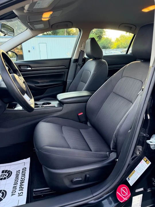 2021 Nissan Altima 6th Gen - Image 9 of 13