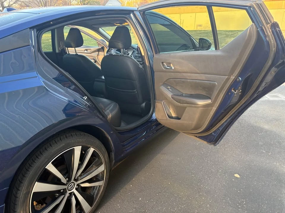 2021 Nissan Altima 6th Gen - Image 14 of 19