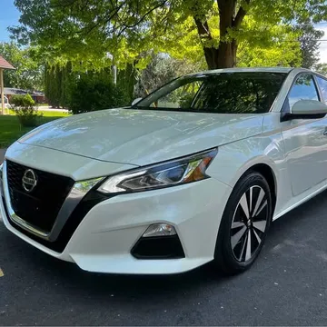 2021 Nissan Altima 2.5 SV Sedan 4D