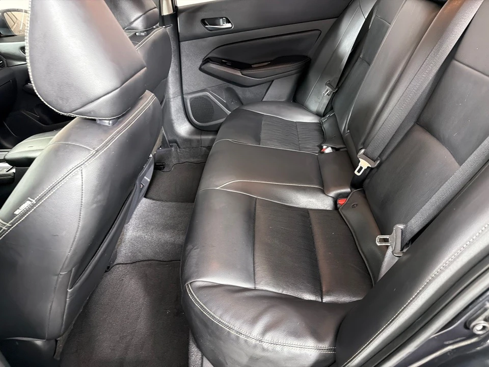 2021 Nissan Altima 6th Gen - Image 17 of 21