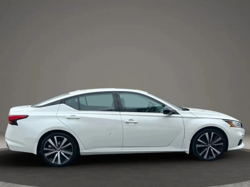 2021 Nissan Altima 6th Gen - Image 4 of 12
