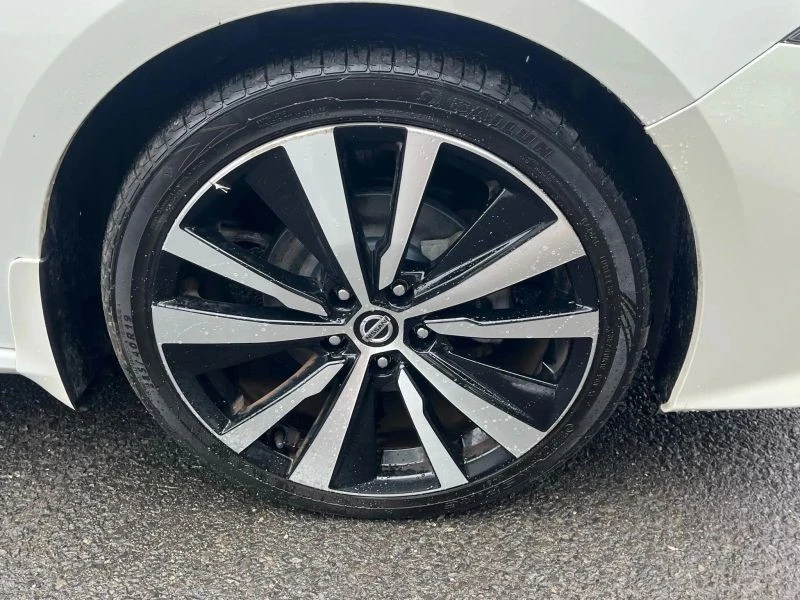 2021 Nissan Altima 6th Gen - Image 10 of 12
