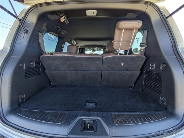 2021 Nissan Armada - Image 13 of 21