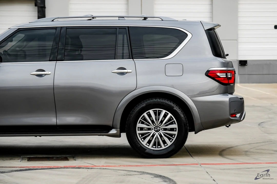 2021 Nissan Armada - Image 7 of 12