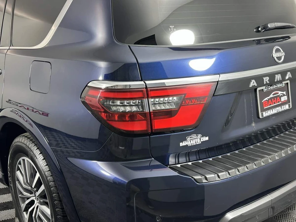 2021 Nissan Armada - Image 16 of 21
