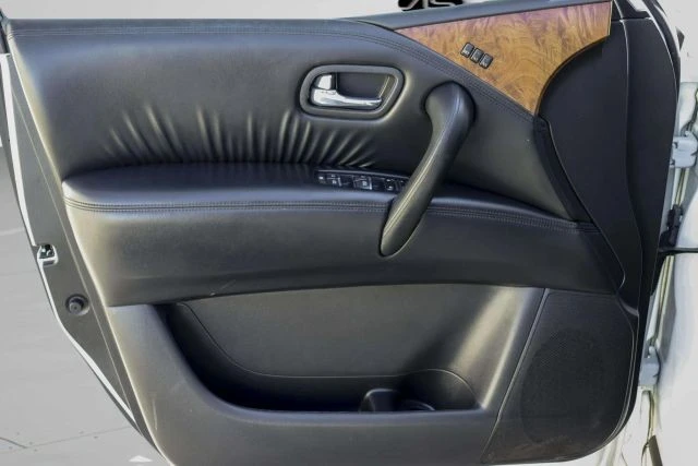 2021 Nissan Armada - Image 14 of 21