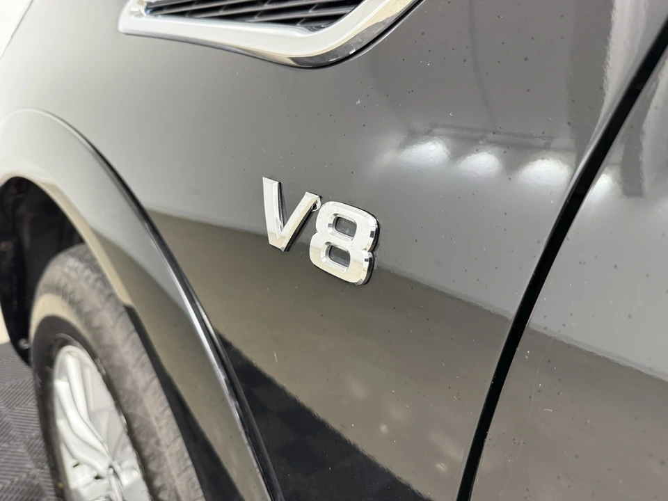 2021 Nissan Armada - Image 8 of 12