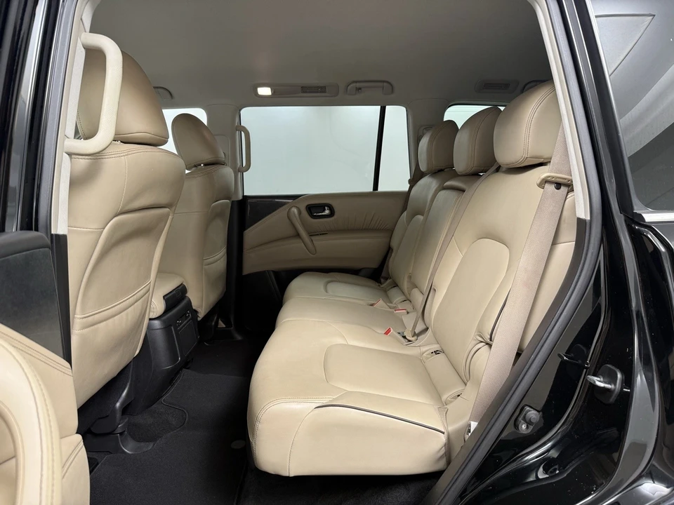 2021 Nissan Armada - Image 17 of 21