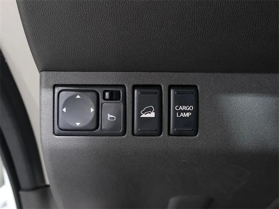 2021 Nissan Frontier 2nd Gen - Image 13 of 31