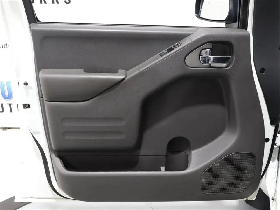 2021 Nissan Frontier 2nd Gen - Image 10 of 31