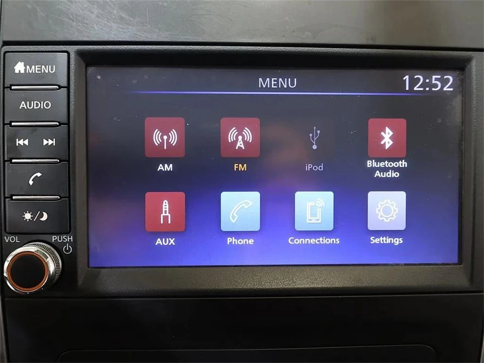 2021 Nissan Frontier 2nd Gen - Image 18 of 31