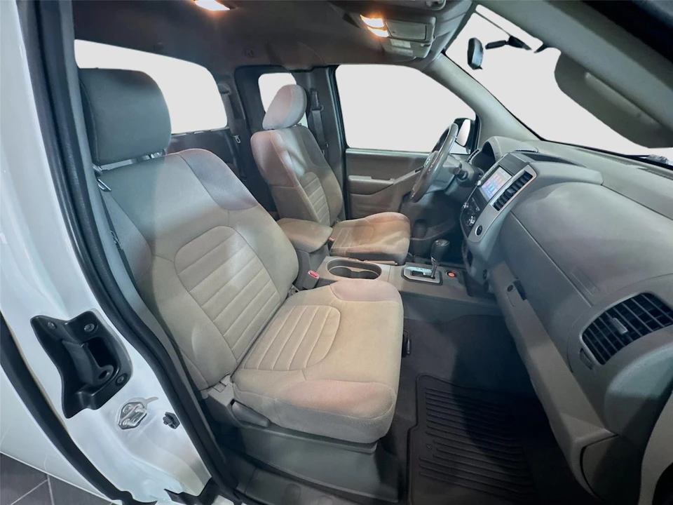 2021 Nissan Frontier 2nd Gen - Image 17 of 21