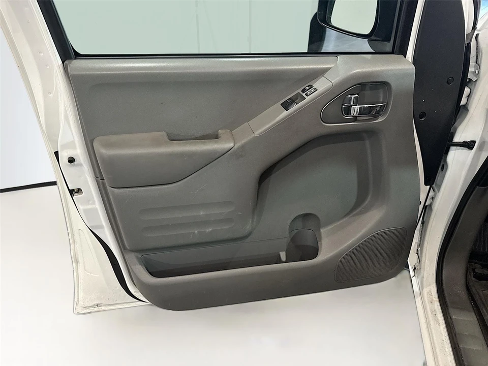 2021 Nissan Frontier 2nd Gen - Image 10 of 16