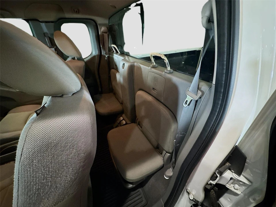 2021 Nissan Frontier 2nd Gen - Image 14 of 21
