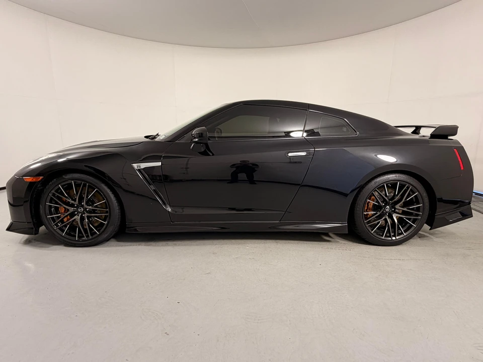 2021 Nissan R35 GT-R Premium - Image 15 of 31