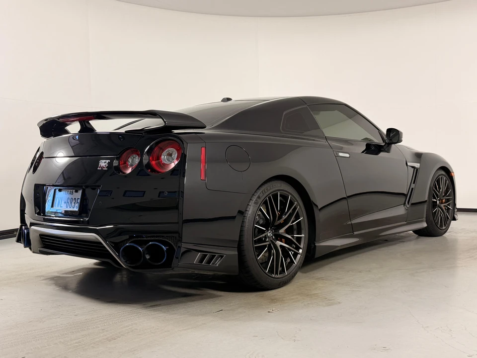 2021 Nissan R35 GT-R Premium - Image 18 of 31