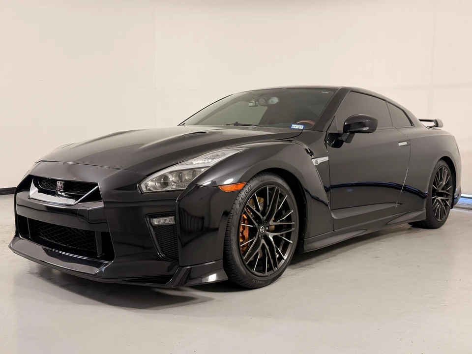 2021 Nissan R35 GT-R Premium - Image 14 of 31