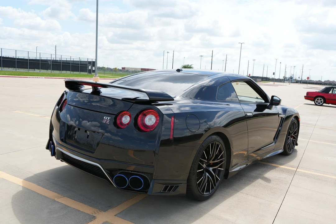 2021 Nissan R35 GT-R Premium - Image 10 of 31