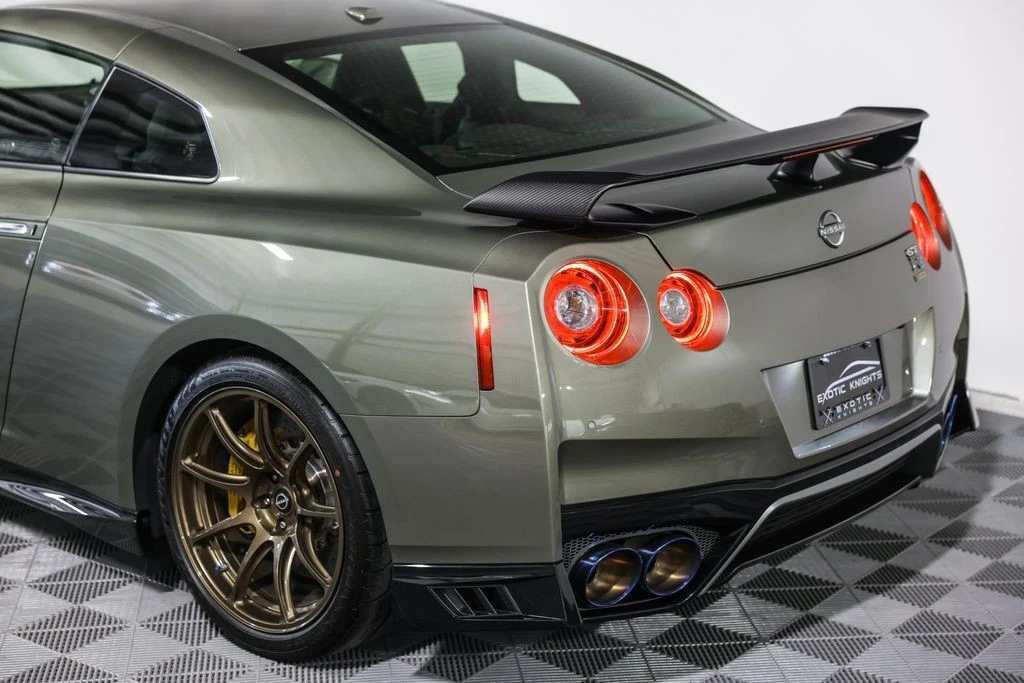 2021 Nissan R35 GT-R Premium - Image 17 of 21
