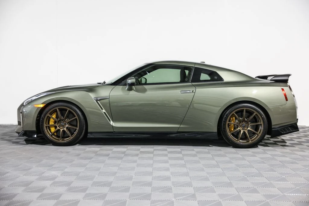 2021 Nissan R35 GT-R Premium - Image 14 of 21