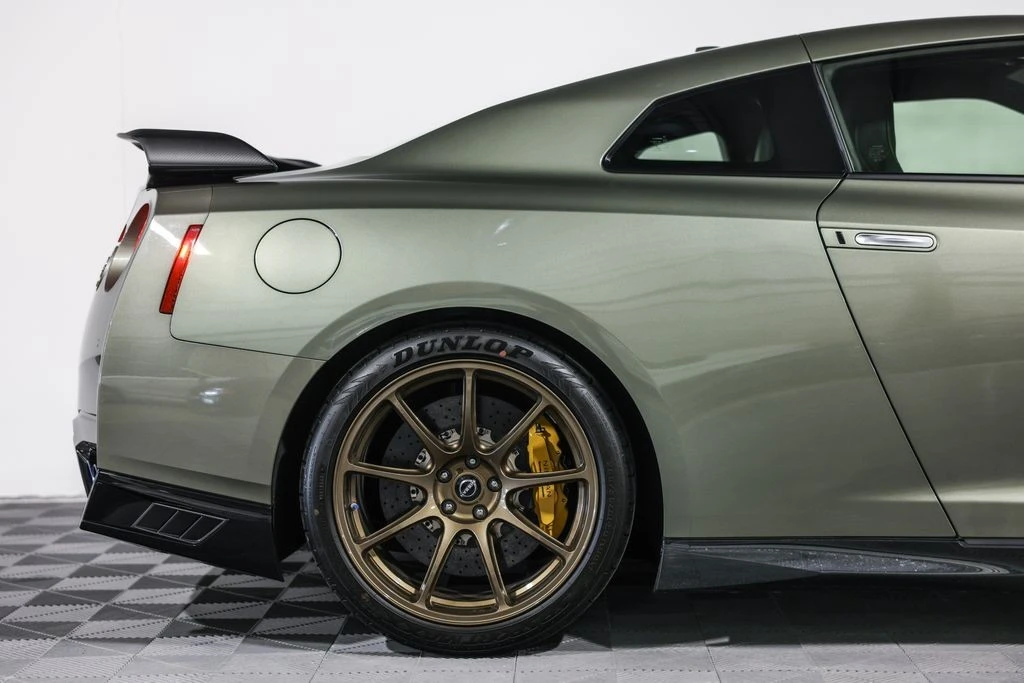 2021 Nissan R35 GT-R Premium - Image 2 of 21