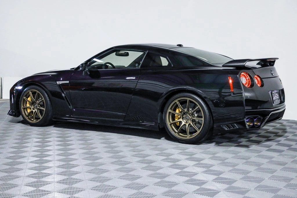 2021 Nissan R35 GT-R Premium - Image 20 of 21