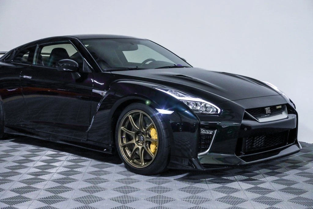 2021 Nissan R35 GT-R Premium - Image 8 of 21