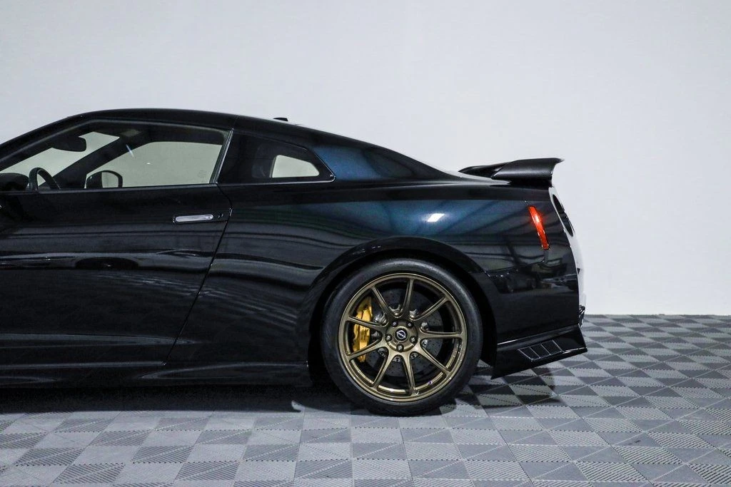 2021 Nissan R35 GT-R Premium - Image 16 of 21