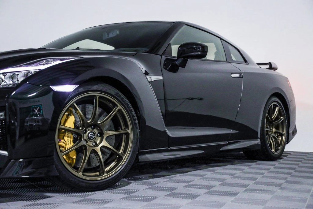 2021 Nissan R35 GT-R Premium - Image 13 of 21