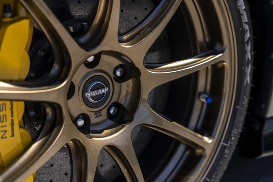 2021 Nissan R35 GT-R T-Spec & Final Edition - Image 17 of 31